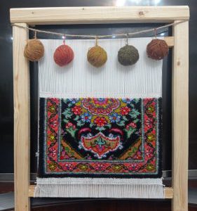 دار قالی دستباف تزیینی